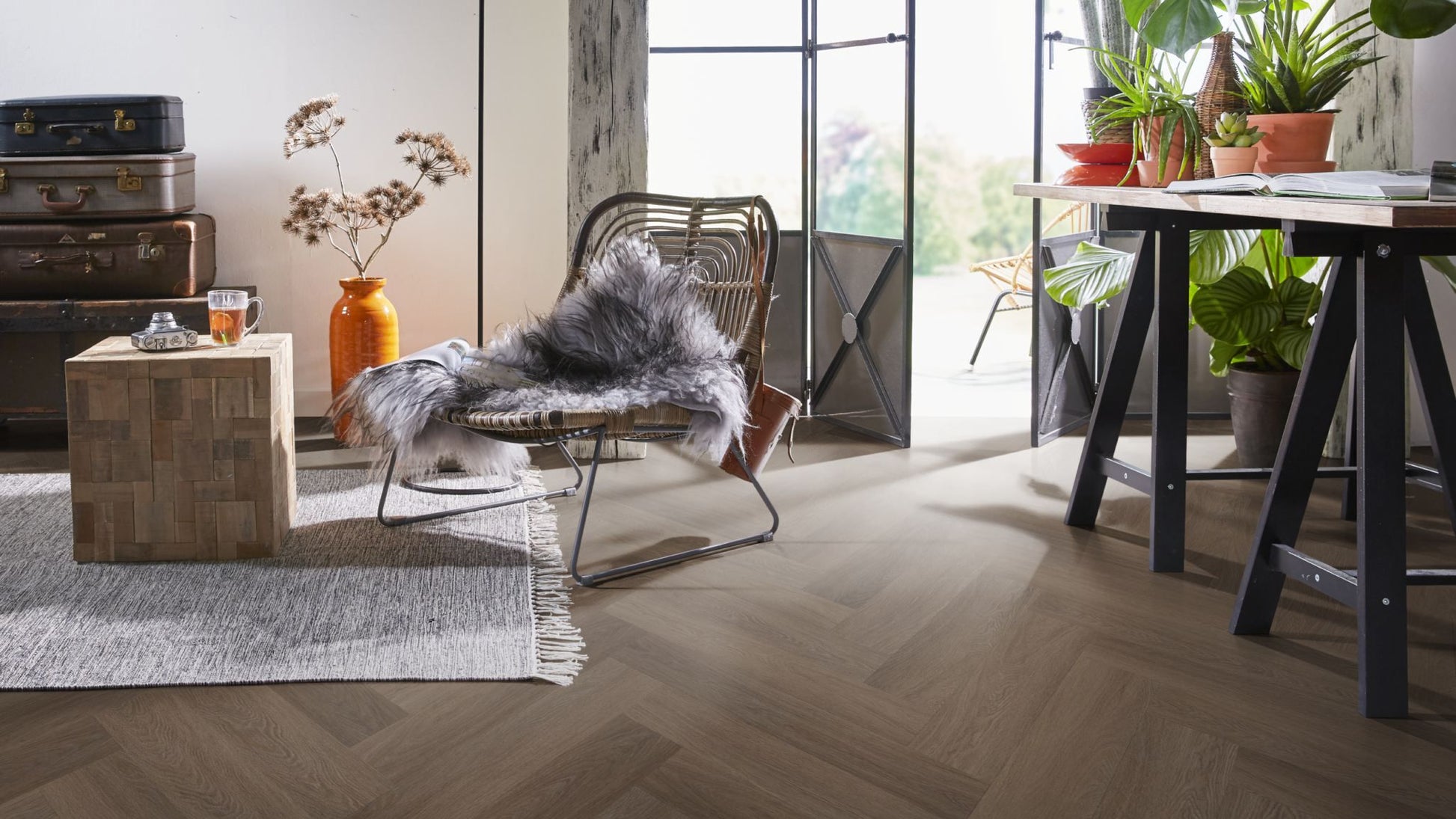 Floorlife Yup Fulham Herringbone Brown 2615 SRC Click PVC - Solza.nl